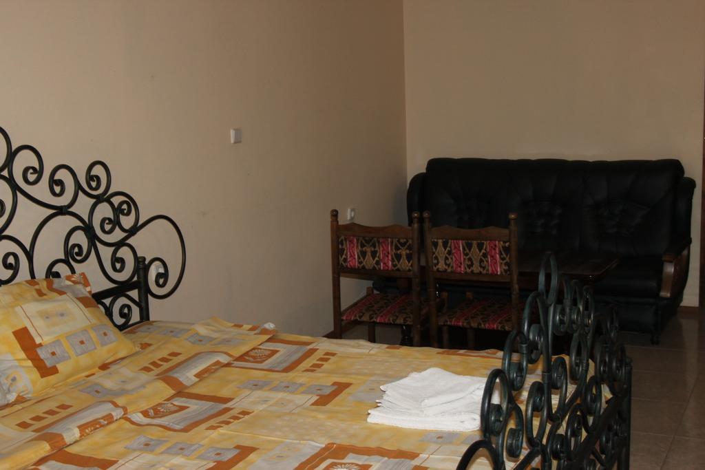 Guest House Chinarite Sandanski Rom bilde